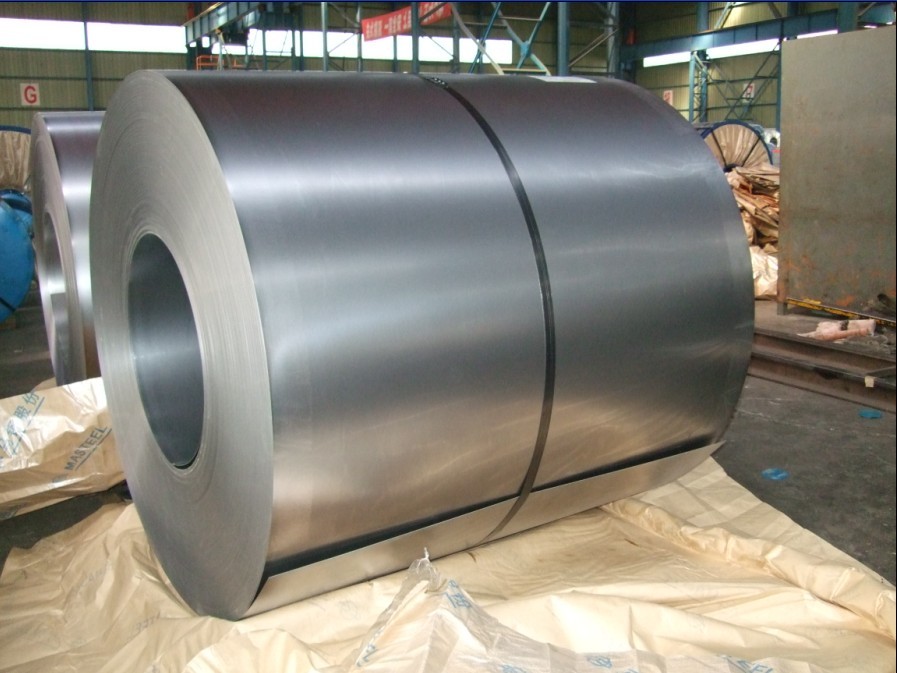 O aço laminado borda do moinho do corte do costume bobina SPCC, SPCD, SPCE 2348mm