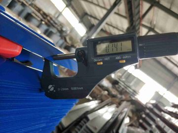 comprar As folhas que telhando de aço onduladas impermeáveis o telhado cobre a multi cor galvanizada corrugaram as folhas de aço do telhado online manufacture