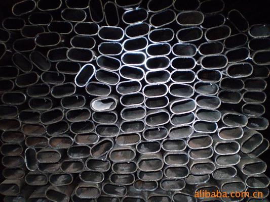 comprar 5.8M / 6M ASTM A53 BS1387 DIN2244 Tubos de aço galvanizados oleados preto ERW soldados online manufacture