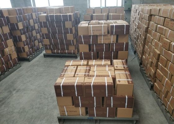 comprar Bobinas de aço galvanizado a quente com peso de 3-8MT, largura de 1000-1250mm e alongamento de 12-25% para construção online manufacture