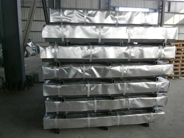 Chapa de aço galvanizado a quente Z40–Z275 passivado (cromado) de 0,15–3,8 mm SGCC DX51D para aplicações em telhados