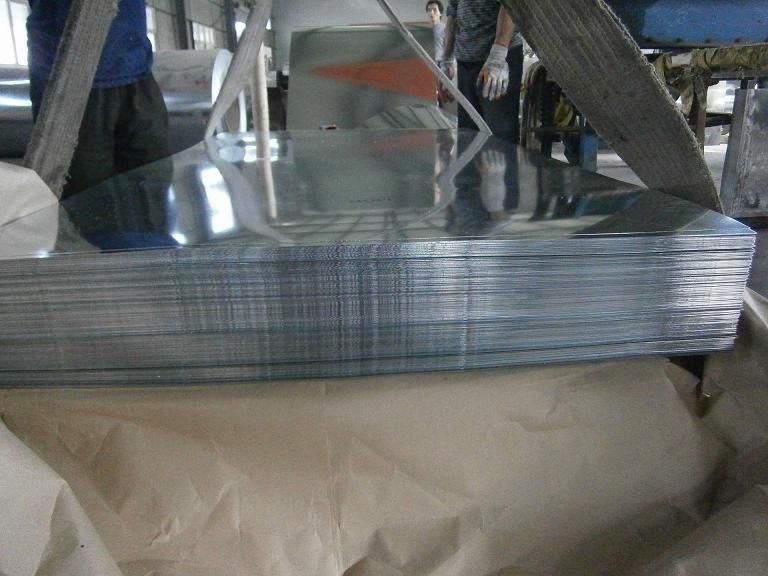 0.3?? 3.0mm Z60?? Z275 Largo Spangle Calor Dip galvanizado chapa de aço SGCC DX51D para parede exterior e aplicações estruturais