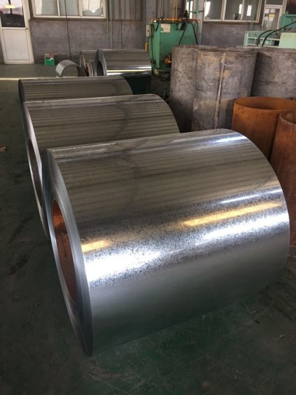 Bobina de aço galvanizado a quente DX51D com revestimento de zinco laminado a frio para painéis de móveis e fabricação de eletrodomésticos