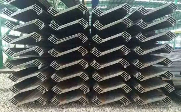 Q195 Q235 laminou o tipo pilha de chapa de aço de Z para aplicações em muro de arrimo e ensecadeira