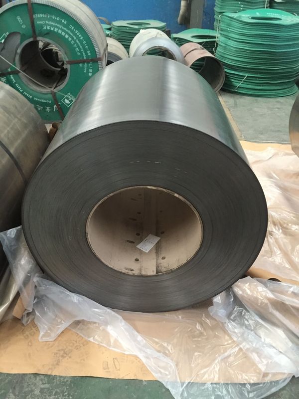 0bobina de aço de silício não orientada H50W1300 H50W800 H50W600 com ID de bobina de 508 mm e peso máximo de bobina de 10 MT para aplicações elétricas