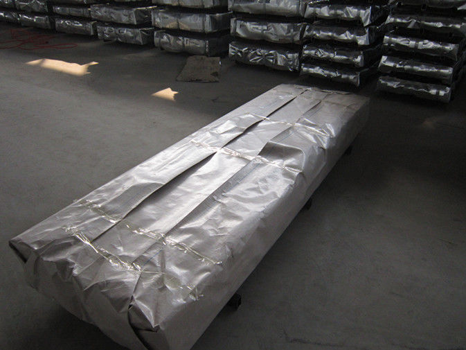 JIS SGCC / SGCH / G550 Folha de telhado galvanizado ondulado com 650 ̊1050 mm de largura efetiva e até 3600 mm de comprimento