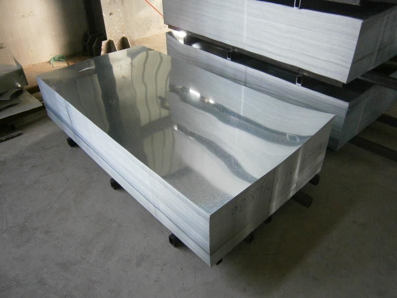0.15 ¥3.8mm Z40 ¥Z275 SGCC Largo Spangle Calor Dip galvanizado chapa de aço JIS G3302 para tubulação e aplicações estruturais