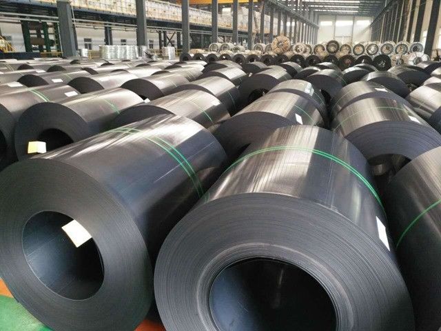 Bobinas de aço laminadas a frio Q195 SPCC de 0,70–1,50 mm com superfície recozida preta e identificação de bobina de 508 mm para aplicações em móveis, construção e máquinas