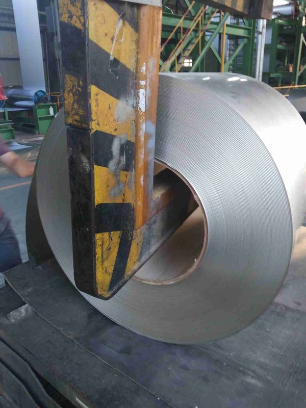 Bobina de Aço Galvanizado a Quente com Grande Brilho Z60–Z275 com Graus Comerciais Macios para Construção e Processamento de Chapas