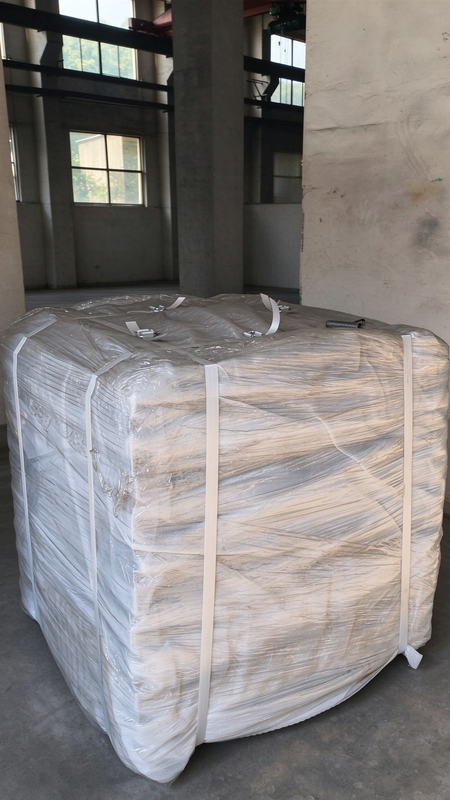 Grelha de Aço Galvanizado com Plug de 30x3mm para Plataforma Industrial Antiderrapante