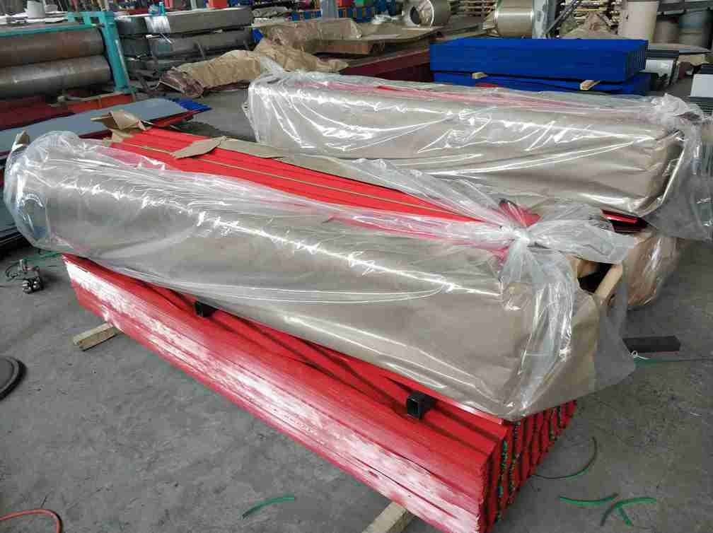 Utilização estrutural Matt Finish Chapas de telhado de aço ondulado para telhado e revestimento de parede