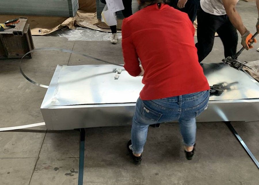 SGCC G275 Folha de telhado galvanizado ondulado com padrão JIS G3302 para aplicações de telhado, parede e cerca