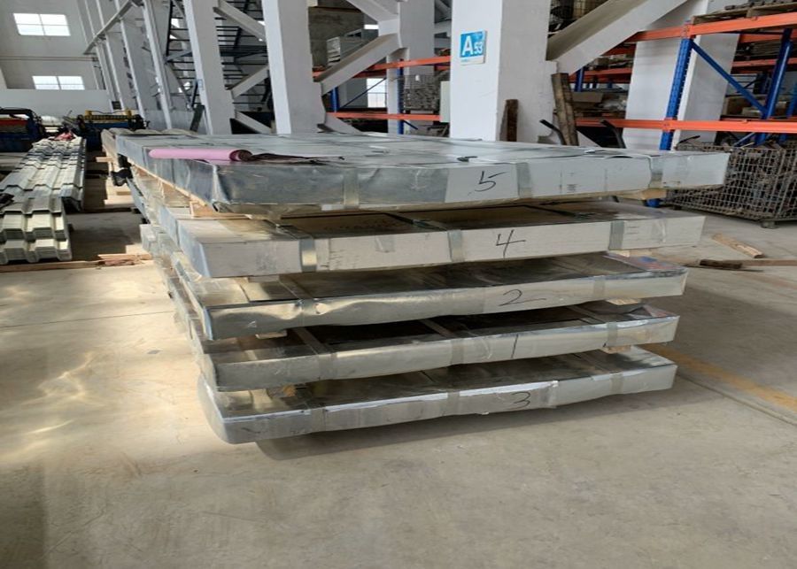 0Largura de chapa de aço galvanizado a quente de.3?? 3.0mm para revestimento de parede exterior