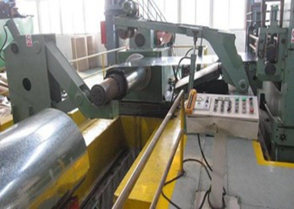 Tira de aço galvanizado a quente Z60–Z180 de 0,2 mm com largura de 20–630 mm para corte e fabricação industrial