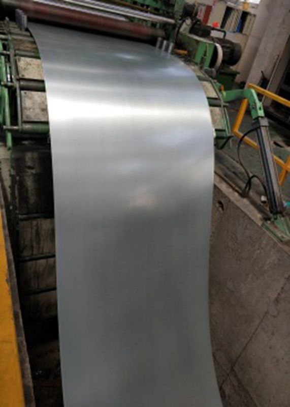 Bobina de Aço Galvanizado a Quente DX51D / DX52D / DX53D com Revestimento de Zinco de 40–275g/m² para Processamento de Painéis de Construção e Eletrodomésticos