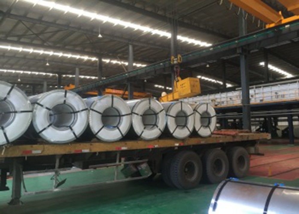 Spangle Regular Hot Dip Galvanized Steel Coil DX51D para materiais de construção, telhados e painéis de aparelhos