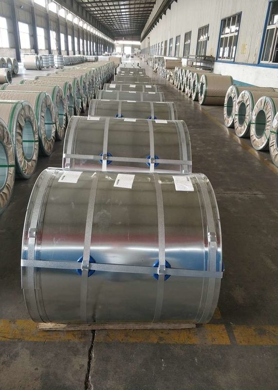 Bobina de Aço Colorida Pré-pintada JIS G3312 PPGI com 1000mm de Largura e Revestimento Superior de 10–20µm para Telhados e Painéis de Construção