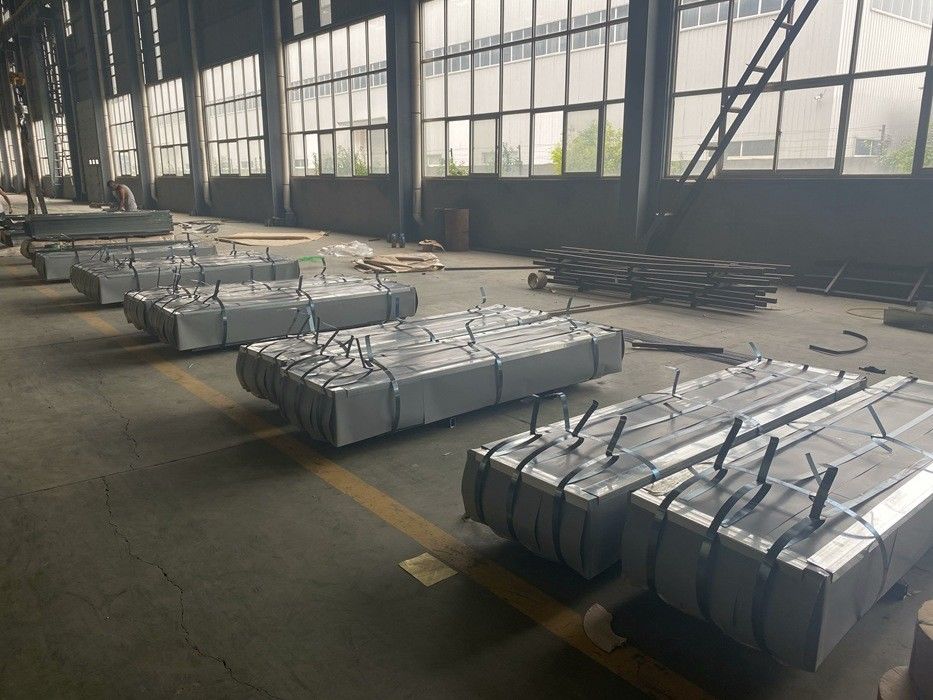 Chapa de Telhado Corrugada Galvanizada SGCH / G550 Dura com Revestimento de Zinco de 40–275g/m² para Sistemas de Telhado e Parede Industrial